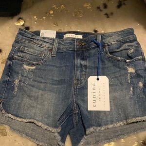 comfy high rise blue jean cut off shortie shorts